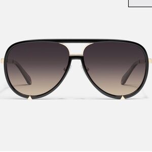 QUAY Black Gold Frame / Smoke Taupe Polarized Lens